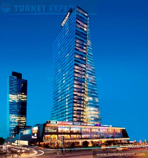 168 m2 ruim 2 slaapkamer appartement te koop in de luxe Trump torens