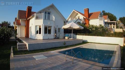 Mooie villa met en zwembad in Kusadasi