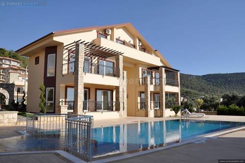 New project in Akbuk Altinkum with beautiful sea views