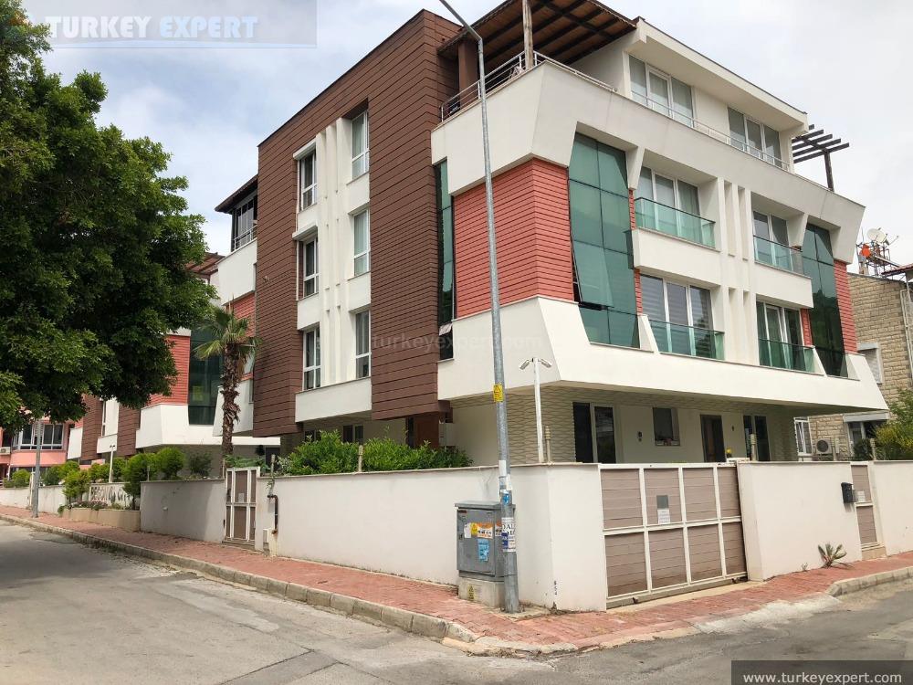 Antalya Lara�da satılık lüx dubleks daire, havuzlu site
