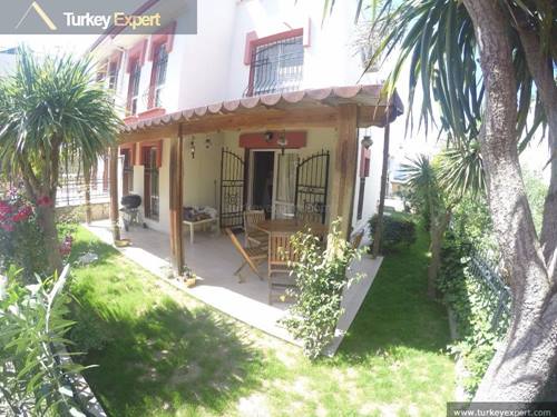 Villa with garden and shared pool near town center of Kusadasi