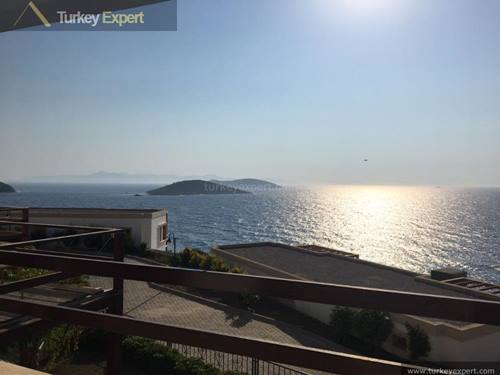 Attractive villa for sale in Yalikavak Bodrum on a sea-front complex with beautiful sea views