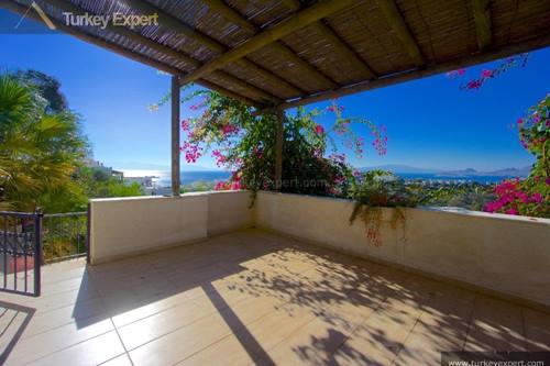 Traditional Bitez sea view villa with garden