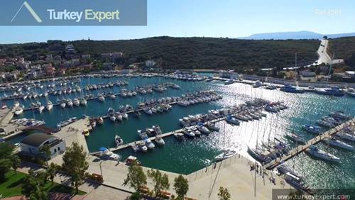 New 3-bedroom villa in Izmir near the marina of Sigacik