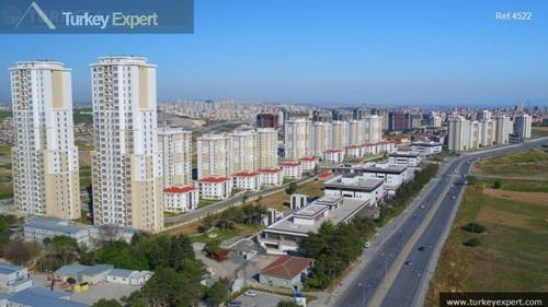 Pool view apartment on the 6th floor for sale in Istanbul, 120 months payment plan