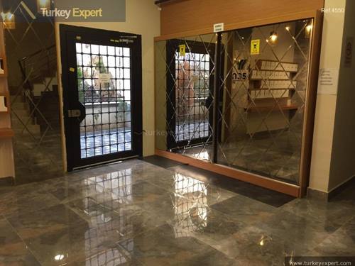 Fully furnished one-bedroom apartment for sale in Izmir in a popular neighborhood