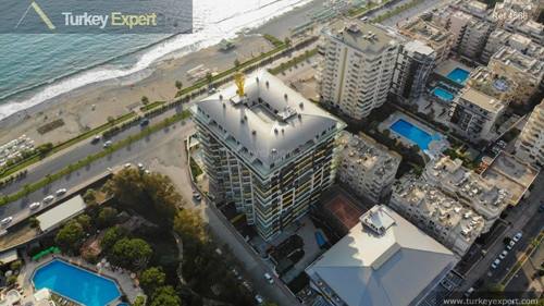 Beachfront apartments for sale in Alanya Mahmutlar with amazing sea views