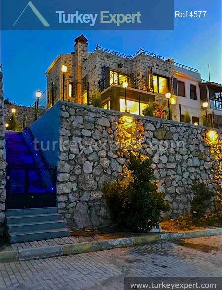 Sea view villa for sale near Izmir