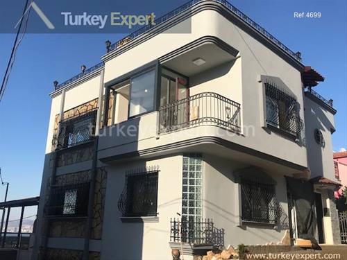 Spacious private villa for sale in Izmir center with sea views and 8 bedrooms
