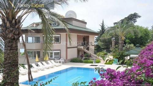 Apartments for sale in Alanya with 3 bedrooms, beautiful views and peaceful location