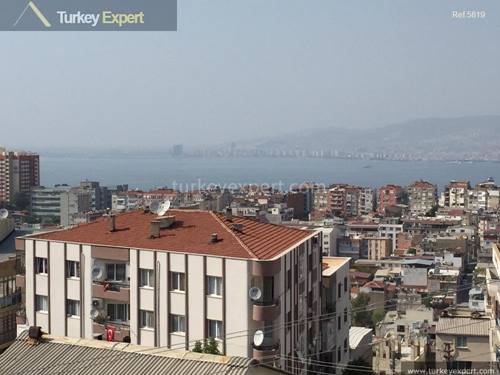 Apartments with sea views for sale in Izmir center, residential neighborhood