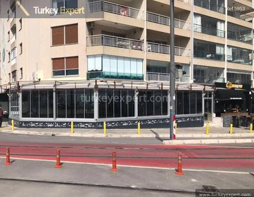 Commercial property for sale in Izmir, on Karsiyaka promenade with sea views