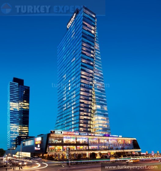 [Image: istanbul-trump-towers1.jpg]
