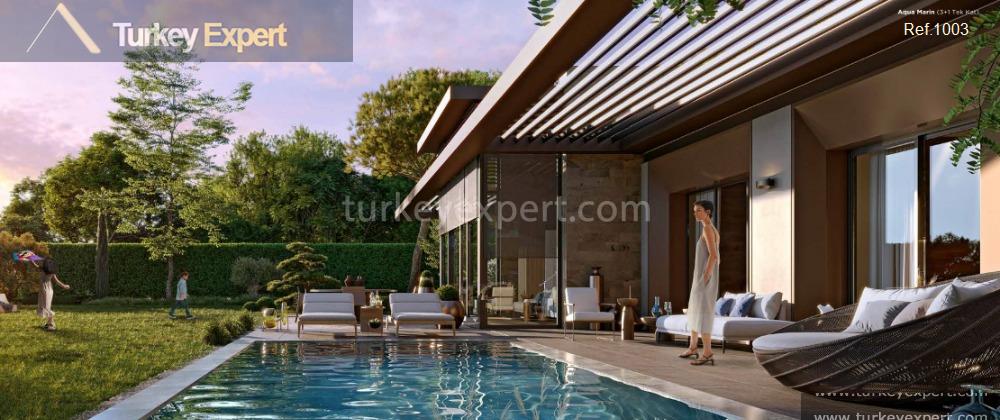 Luxurious villas in Istanbul Buyukcekmece in a complex with facilities 0