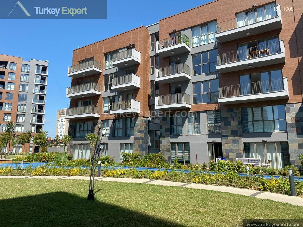 modern mansions with social areas for sale in istanbul umraniye asian side1