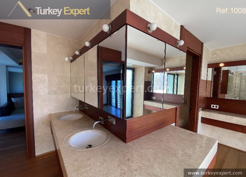 penthouse loft situated on the 28th floor for sale in istanbul levent24