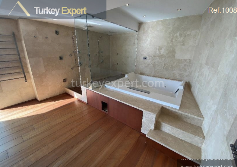 penthouse loft situated on the 28th floor for sale in istanbul levent25