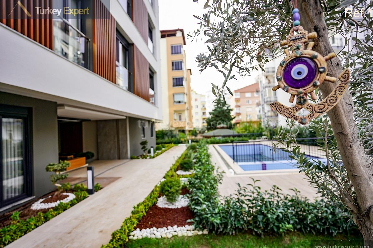 Modern apartments in Antalya Konyaalti, spacious living spaces, and a convenient location 0
