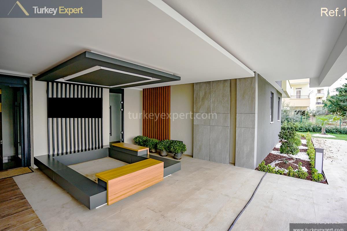 Modern apartments in Antalya Konyaalti, spacious living spaces, and a convenient location 1