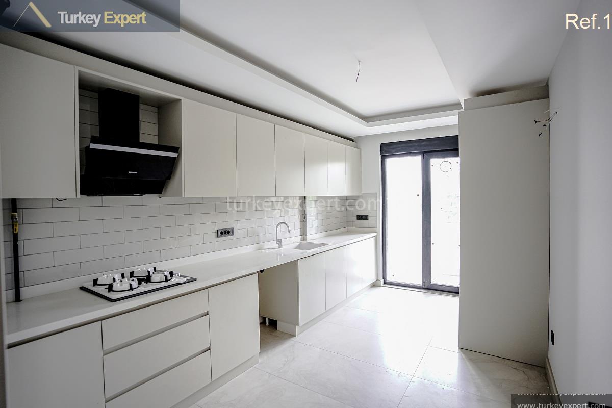 modern apartment complex in antalya konyaalti with spacious and bright5_midpageimg_.
