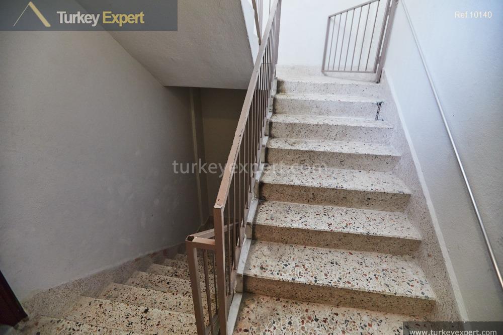 unfurnished topfloor apartment for sale in izmir konak18