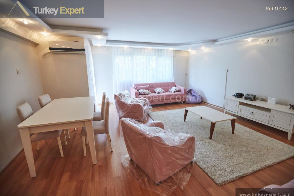 spacious flat for sale in izmir central location in bayrakli8