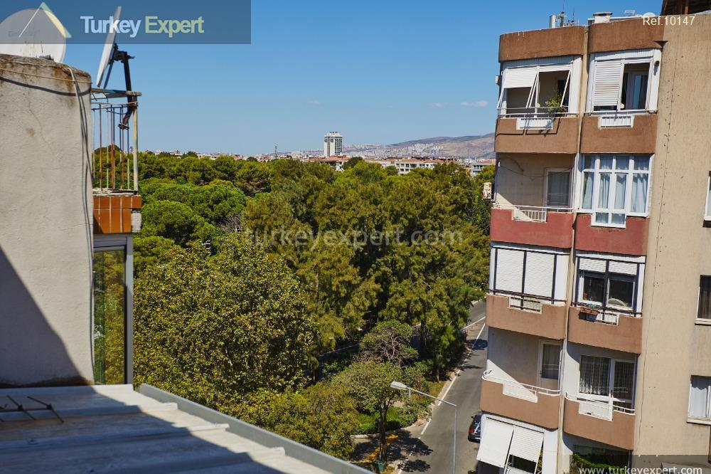 cozy top floor flat with a roof terrace izmir alsancak28