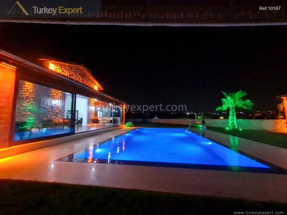 elegant villa with a private pool in istanbul buyukcekmece5_midpageimg_