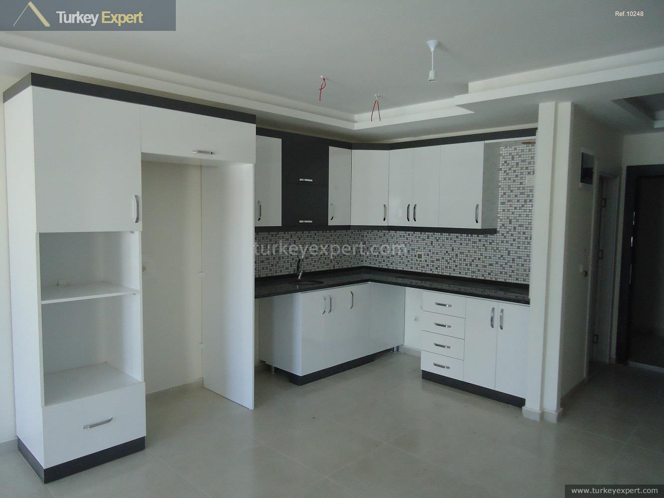 New apartments in Mersin with sea view and a short walking distance to the sea 1