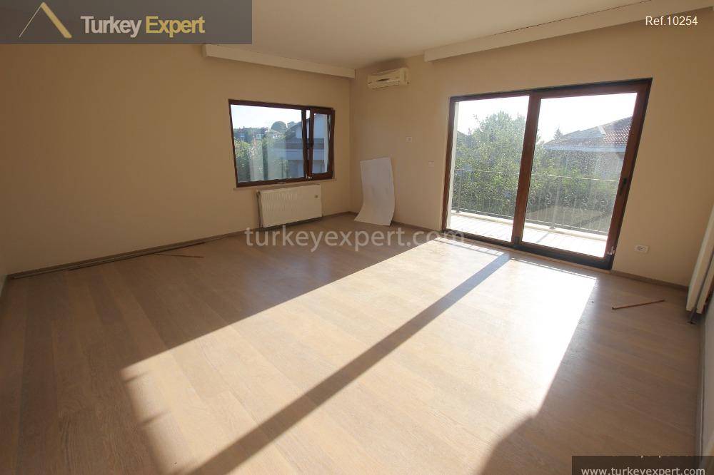 24splendid 4story villa with a spacious garden in istanbul uskudar8