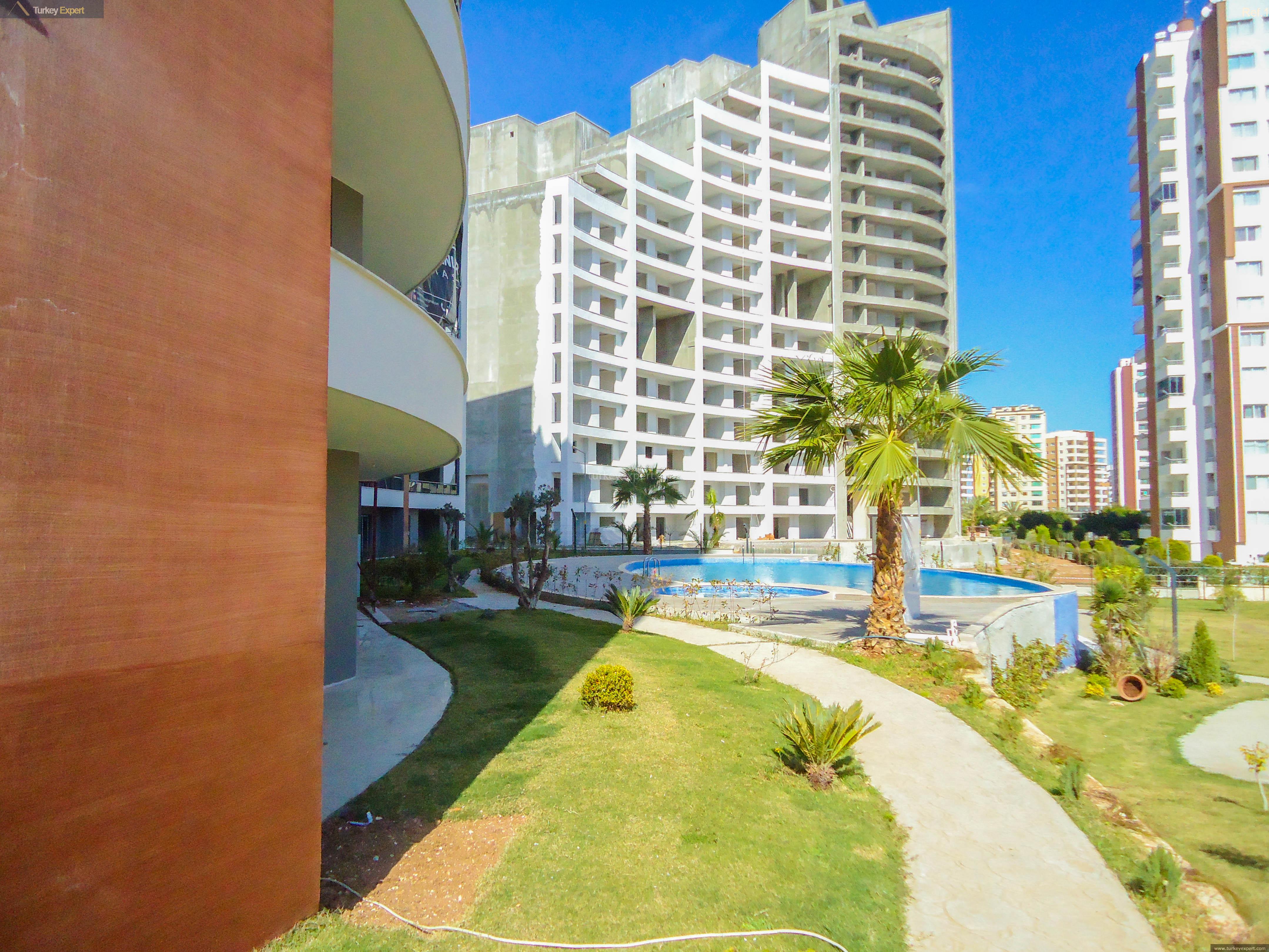 modern apartments in mersin for sale with full facilities138.