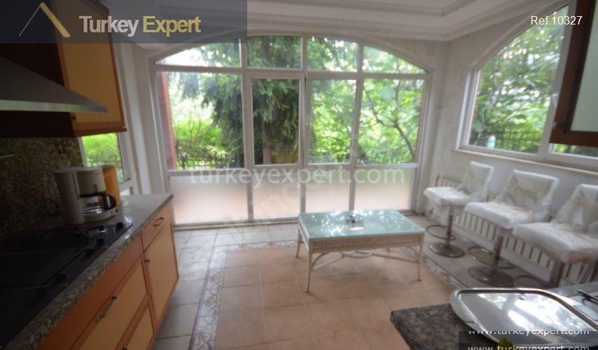 Comfortable villa for sale in Istanbul Beykoz in a complex surrounded by green 1