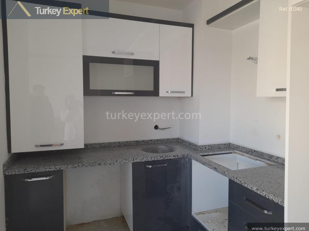 affordable family apartments in antalya in a residential area12