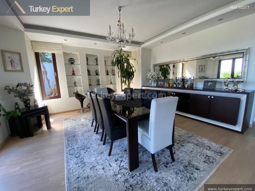 Bosphorus view villa for sale in Sariyer, Istanbul 0