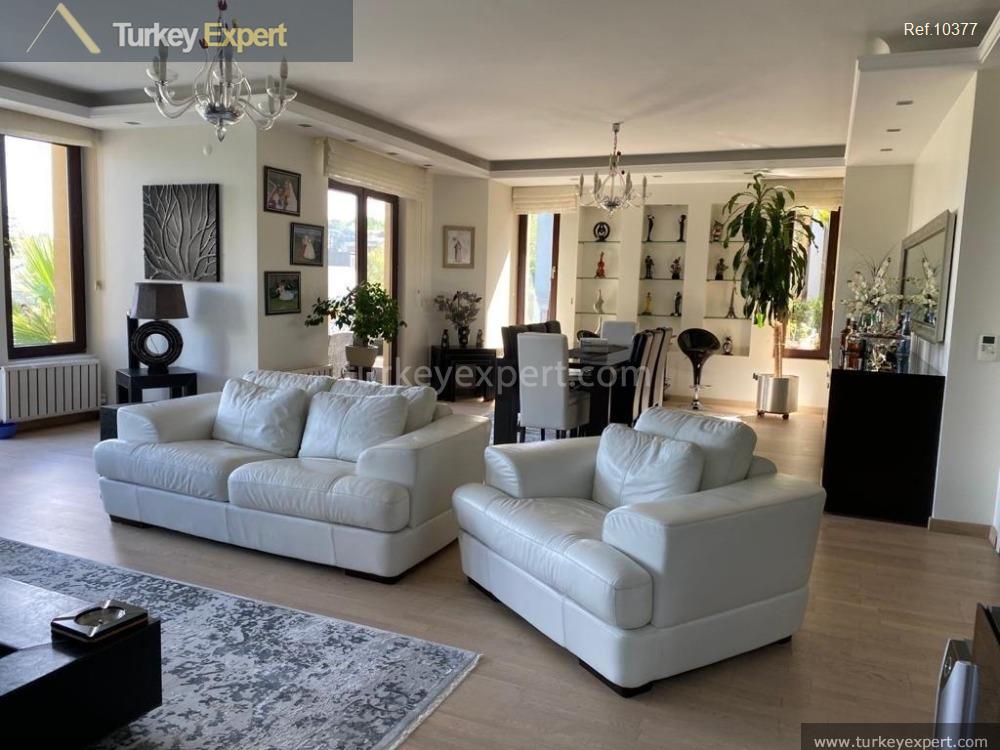 bosphorus view villa for sale in sariyer istanbul17_midpageimg_