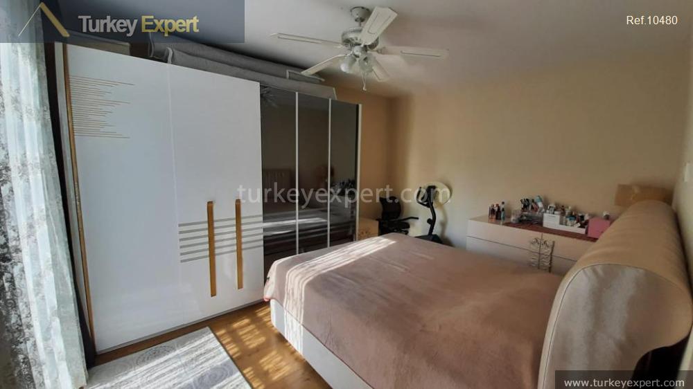 3bedroom spacious flat in an apartment complex for sale in14