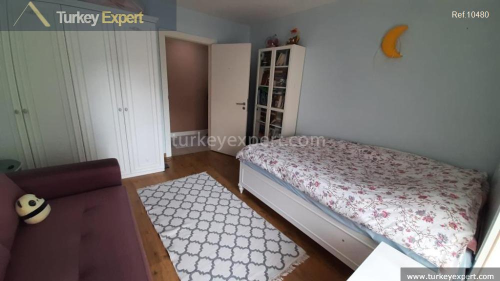 3bedroom spacious flat in an apartment complex for sale in7