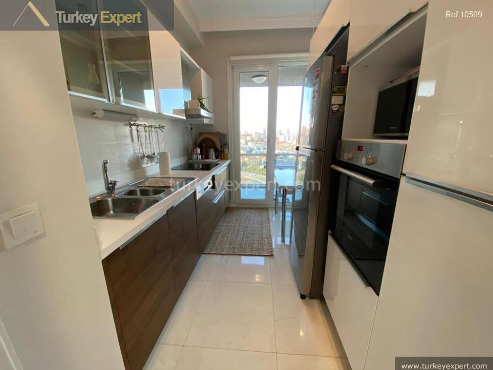 Resale apartment for sale in Istanbul Kucukcekmece on the 22nd-floor 2