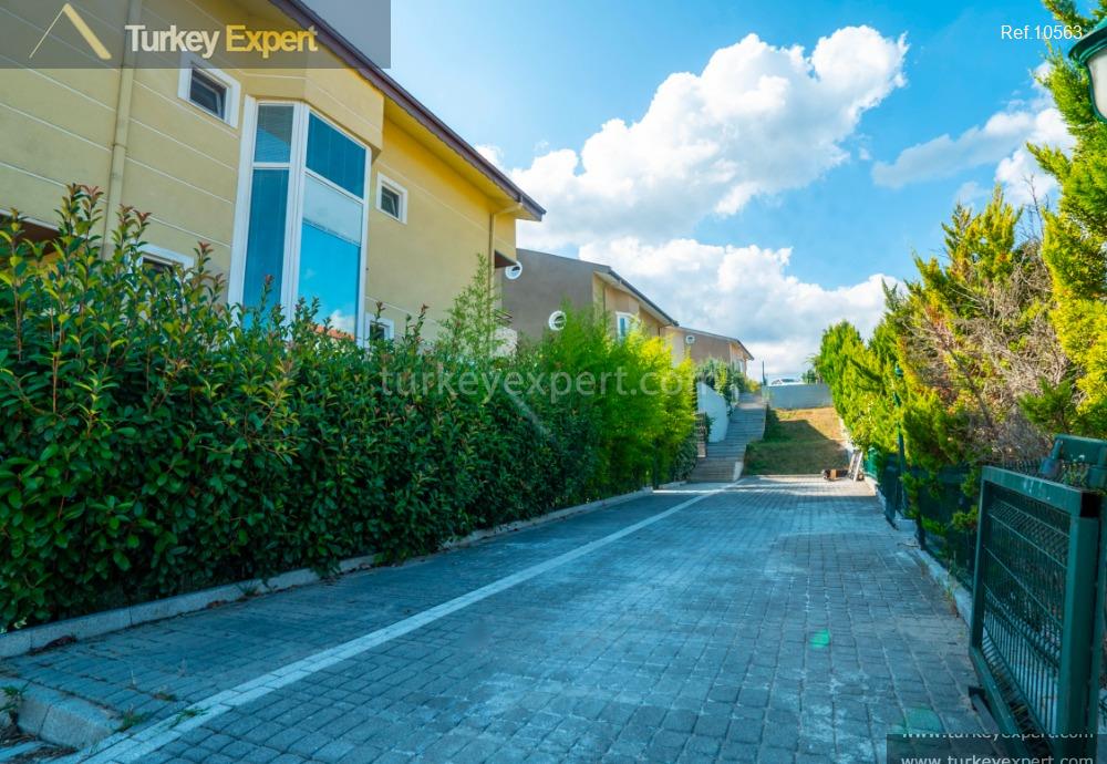 1719exceptional villa with a private pool and garden in yalova28