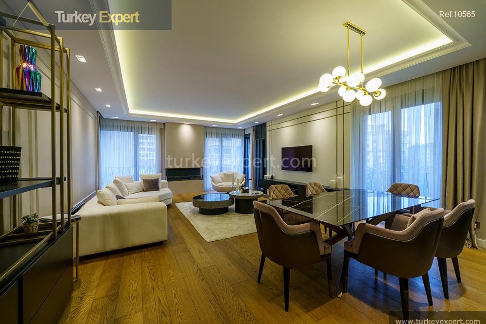 1spacious 3bedroom kadikoy apartment on the 4thfloor near the popular1