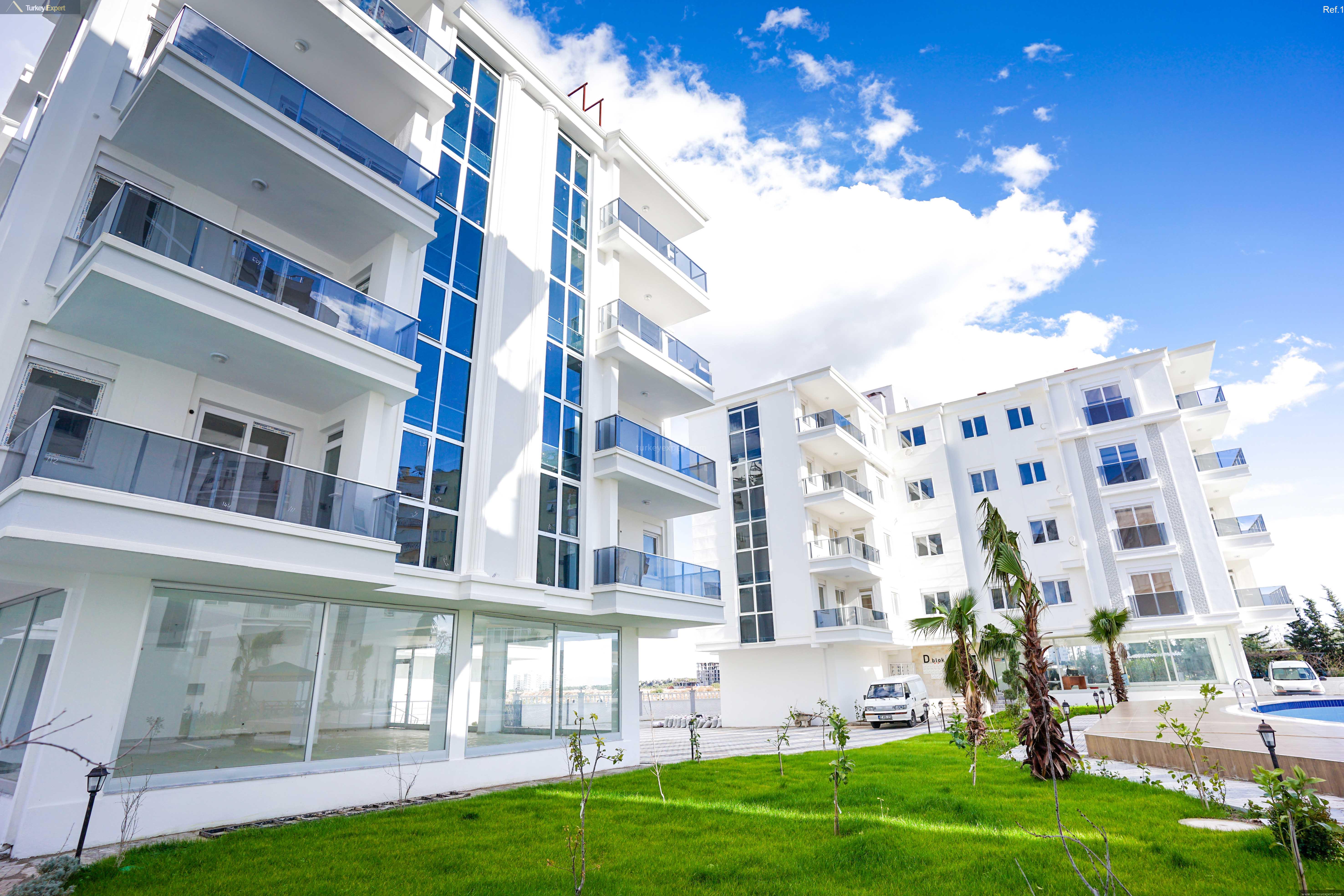 12apartments in a complex with a communal pool in antalya20.