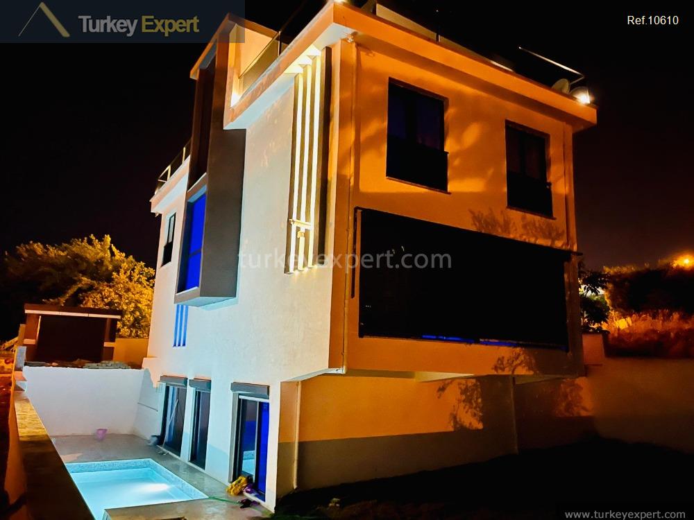 1stunning triplex villa with sea view for sale in istanbul1