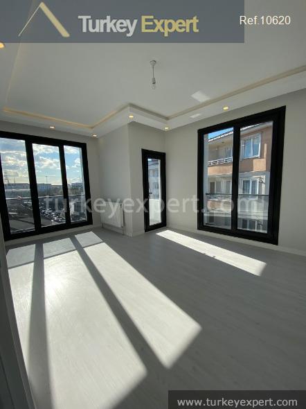21bright apartments and commercial stores for sale in istanbul esenyurt26