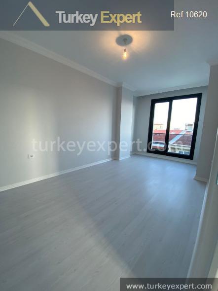 3bright apartments and commercial stores for sale in istanbul esenyurt3