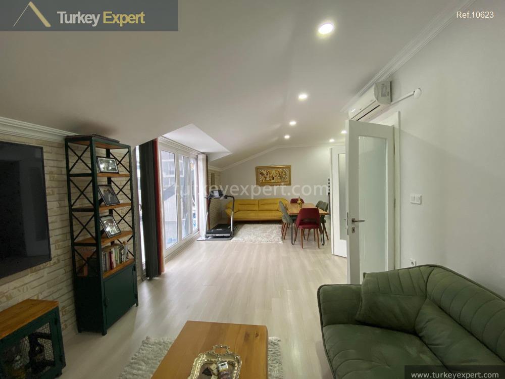 spacious duplex apartment in istanbul beylikduzu with 6 bedrooms 221
