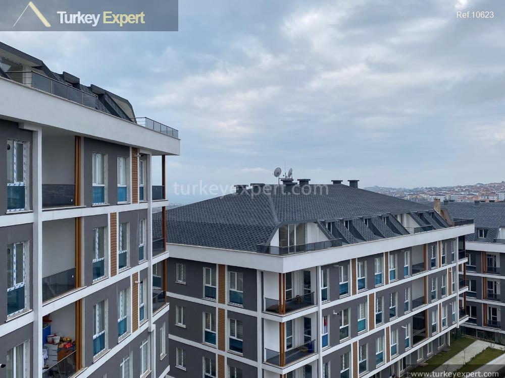 spacious duplex apartment in istanbul beylikduzu with 6 bedrooms 237