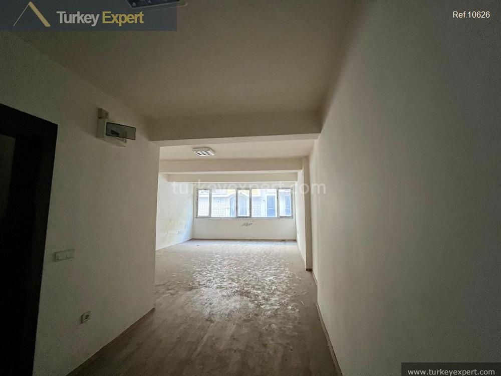 26threefloor building with an open terrace for sale in sultan16