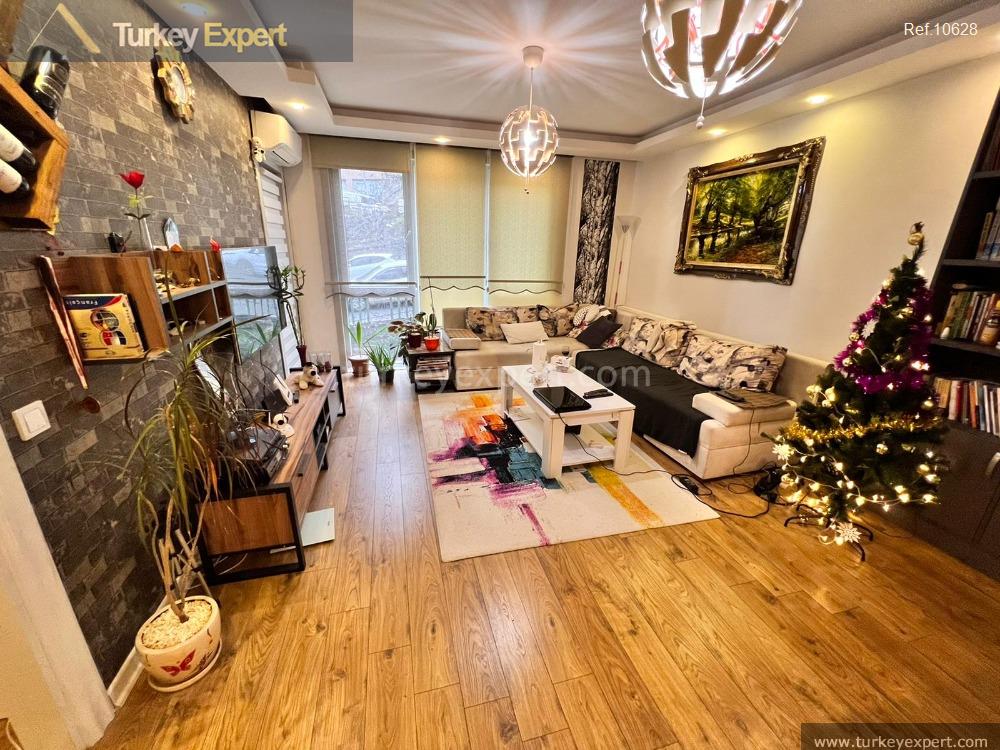 Open-plan cozy apartment for sale in Istanbul Kagithane 0