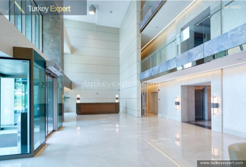Luxurious Istanbul Maslak apartment with forest view and rich facilities 1