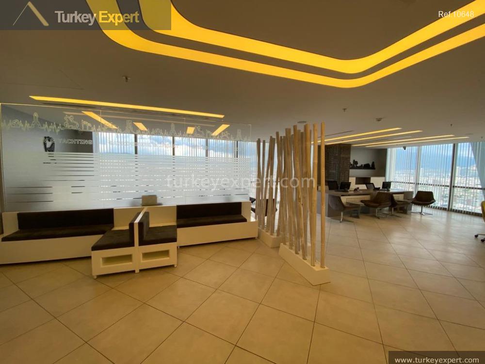 luxurious 233 sqm office for sale in the twin towers13